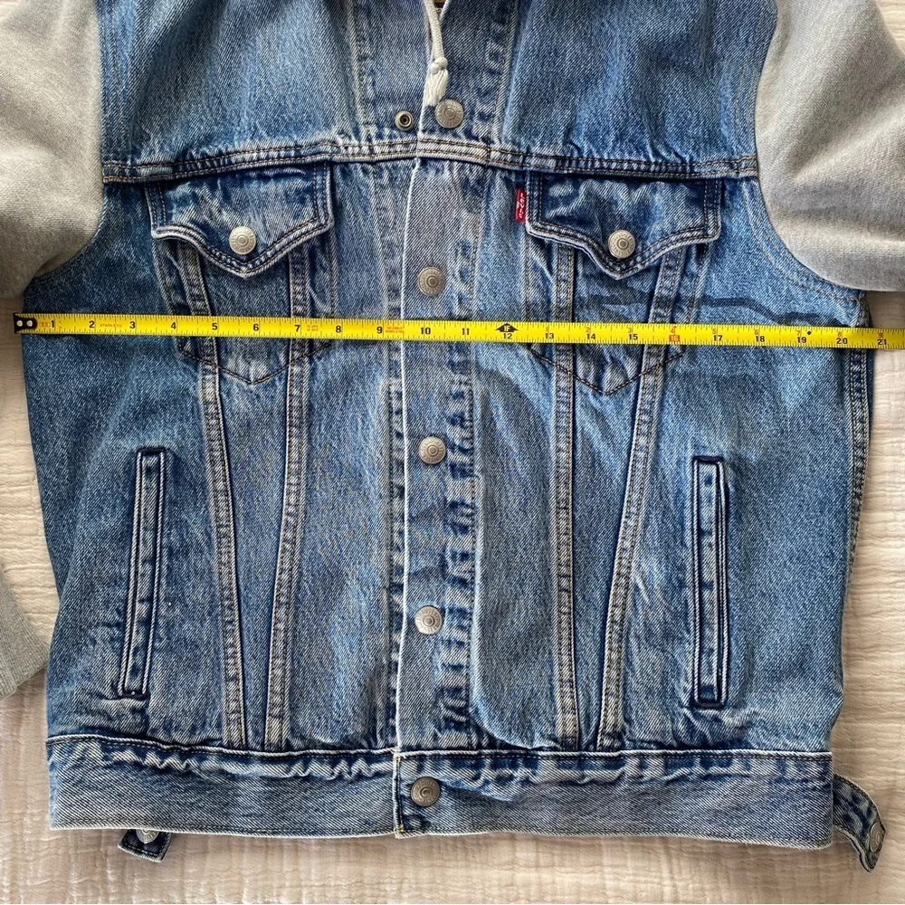 Levi’s Women's Hybrid Denim Hoodie Trucker Jacket Blue Gray 100% Cotton size S - Picture 6 of 10